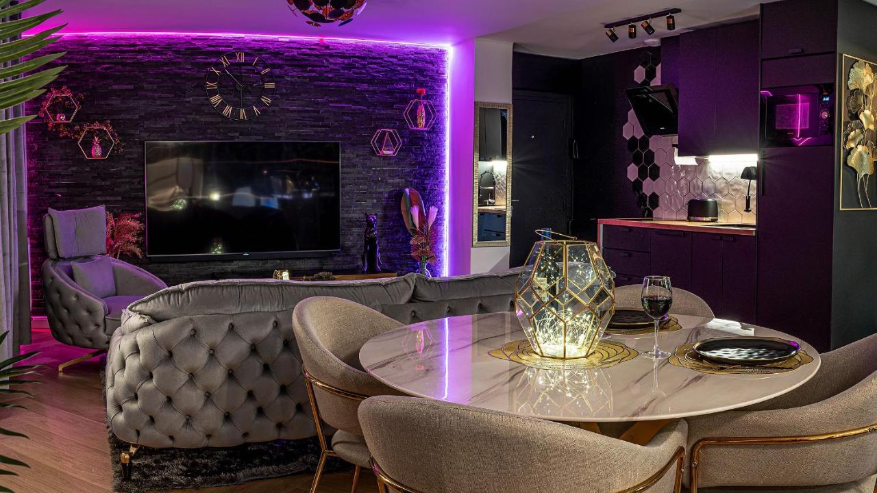 נרבון Magnifique Loft / Spa En Face De La Cathedrale ! מראה חיצוני תמונה